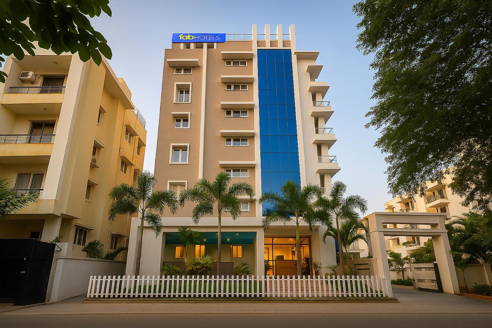 Fabhotel The Botanica - Nr Hyderabad Central University, Kondapur Kondapur (Telangana) Exterior foto